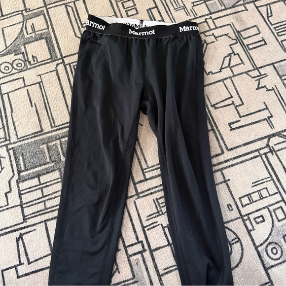 Marmot base layer ski pants black, perfect for winter wear - Picture 1 of 5